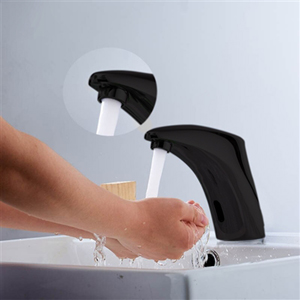 Touchless Faucet With Dusk Sensor